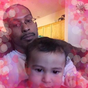 Meet your Posher, Derrick